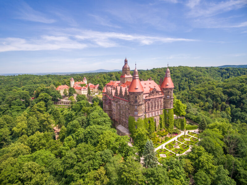 Widok z lotu ptaka na Zamek Książ